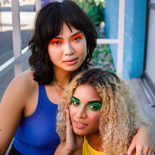 SUVA Beauty - We Make Rainbows Jealous Palette