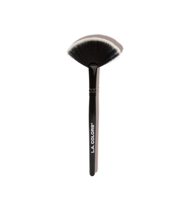 LA Colors LA Colors - Essential Highlighter Fan Brush