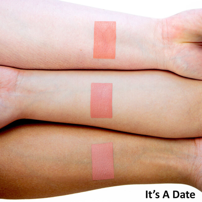 theBalm Cosmetics - It's A Date Blush