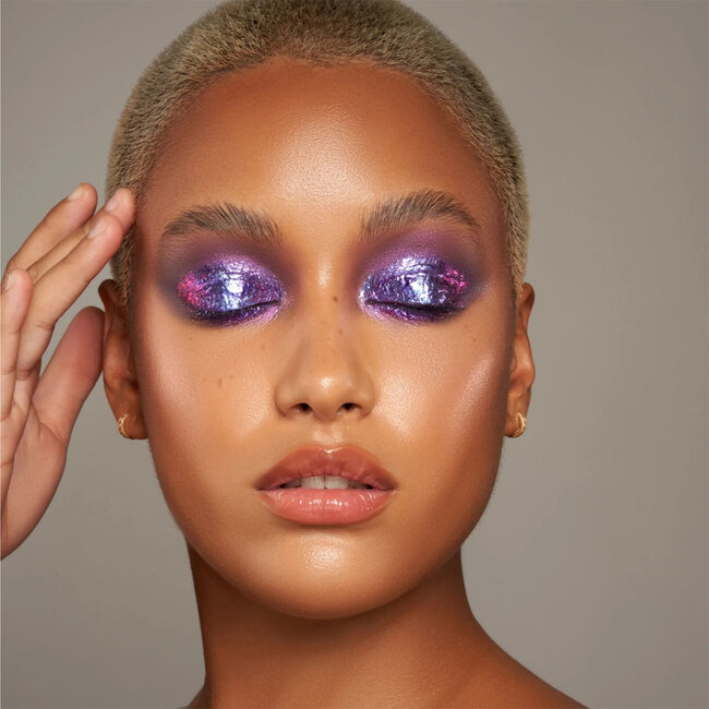 Danessa Myricks Beauty - Infinite Chrome Flakes Superstar