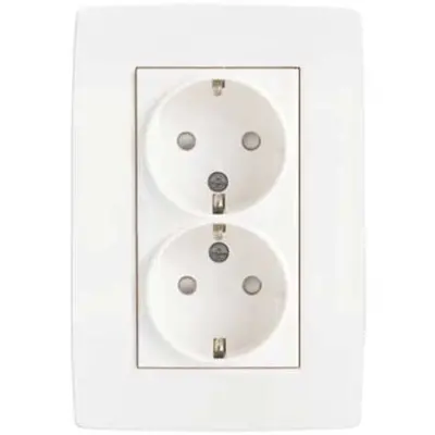 Niko wandcontactdoos 2-voudig randaarde kindveilig voor ovale 1,5 inbouwdoos bright white (111-67835)