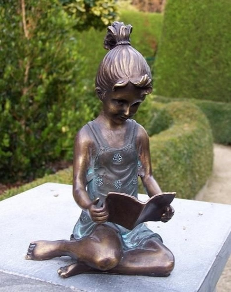 brons meisje met boekje groot - Eliassen Home Garden Pleasure