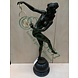 Bild Dame mit Bronzeringen Bild Dame mit Bronzeringen