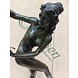 Bild Dame mit Bronzeringen Bild Dame mit Bronzeringen