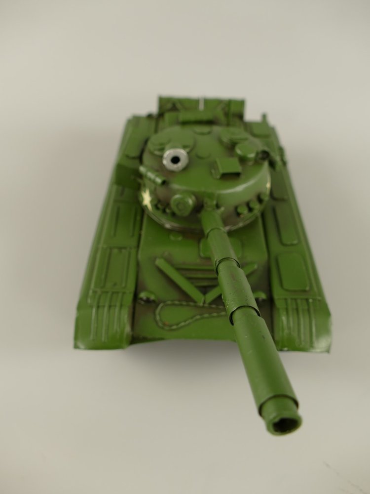 miniature model Tank Eliassen Home & Garden Pleasure