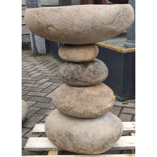 Vogeldrinkschaal barney graniet 60cm Vogeldrinkschaal barney graniet 60cm