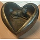 Dierenurn brons Poes in hart Dierenurn brons Poes in hart