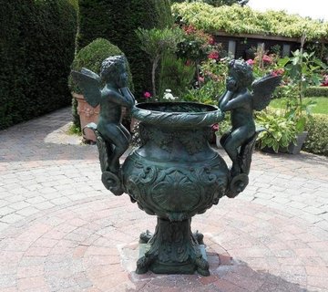 Bronze Pots and Vases