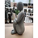 Beeld zittende vrouw grijs 42cm Beeld zittende vrouw grijs 42cm