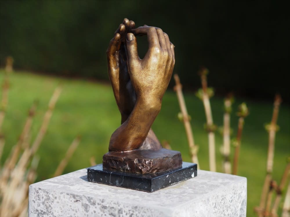 Disciplinair duizelig pijn Bronzen beeld Handen Rodin - eliassen.nl - Eliassen Home & Garden Pleasure