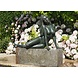 Bronzeskulptur einer sitzenden nackten Frau Bronzeskulptur einer sitzenden nackten Frau