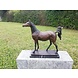 Bronzeskulptur Pferd zu Fuß Bronzeskulptur Pferd zu Fuß