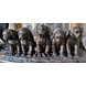 Bronzeskulptur 5 Hunde 61 cm Bronzeskulptur 5 Hunde 61 cm