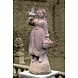 Beeld klassiek Vrouw met duif 147cm Beeld klassiek Vrouw met duif 147cm