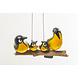 4 metalen vogeltjes op een takje geel/groen 4 metalen vogeltjes op een takje geel/groen