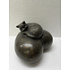 Bronzen urn liggende kat op hart 15cm Bronzen urn liggende kat op hart 15cm