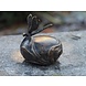 Bronzeurne mit Libelle 7cm. Bronzeurne mit Libelle 7cm.