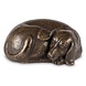 Bronzen urn liggende hond 17cm Bronzen urn liggende hond 17cm