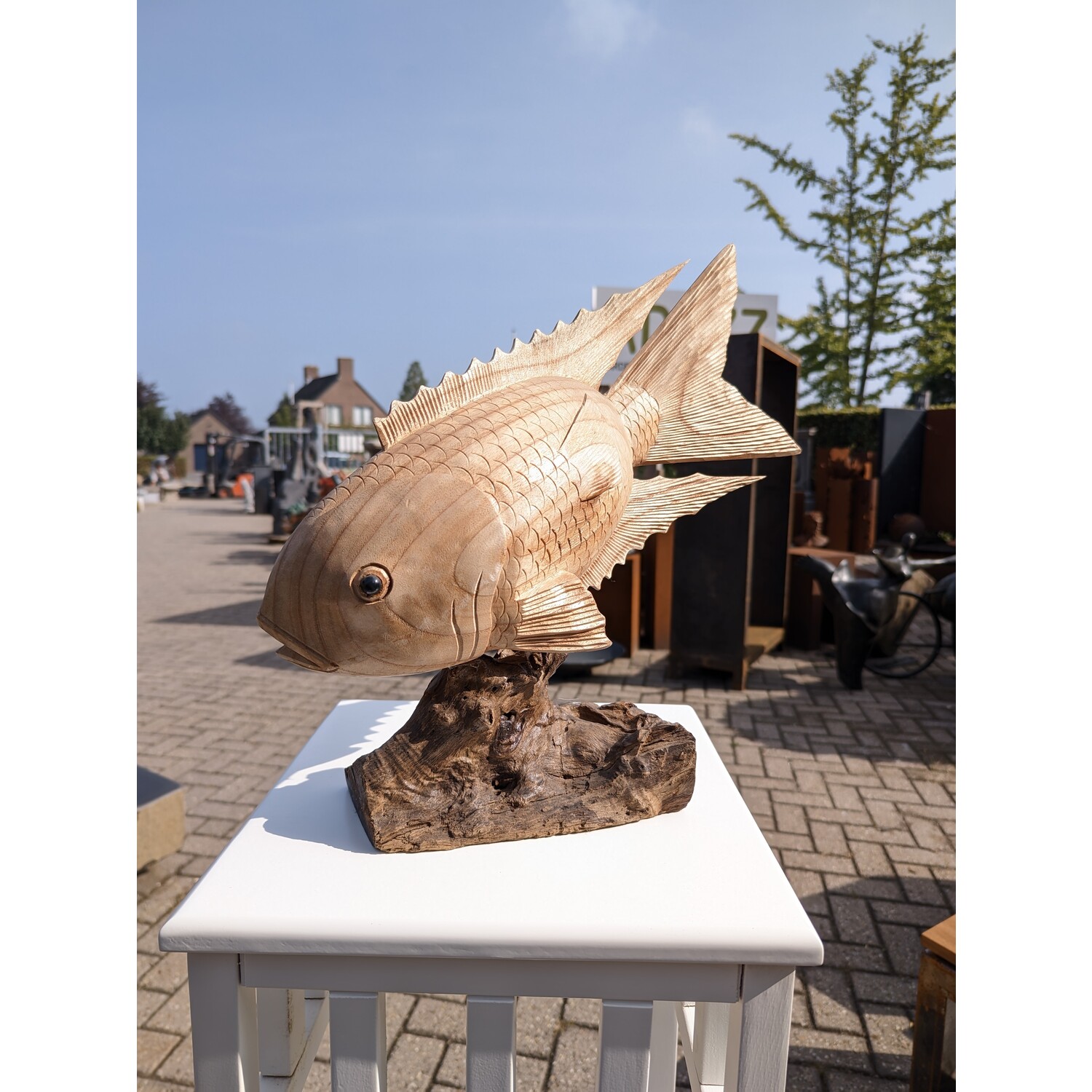 Sculpture wood Fish on swamp wood - Eliassen Home & Garden Pleasure
