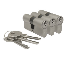 Nemef Nemef veiligheidscilinder 111/9 - Met boorbelemmering - Anti slagpick - SKG** - Lengte 60mm - Met 6 sleutels - 3 cilinders in verpakking Nemef Nemef veiligheidscilinder 111/9 - Met boorbelemmering - Anti slagpick - SKG** - Lengte 60mm - Met 6 sleutels - 3 cilinders in verpakking