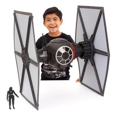 Hasbro Star Wars - The Black Series 65cm - First Order Special Forces TIE Fighter & Pilot Hasbro Star Wars - The Black Series 65cm - First Order Special Forces TIE Fighter & Pilot