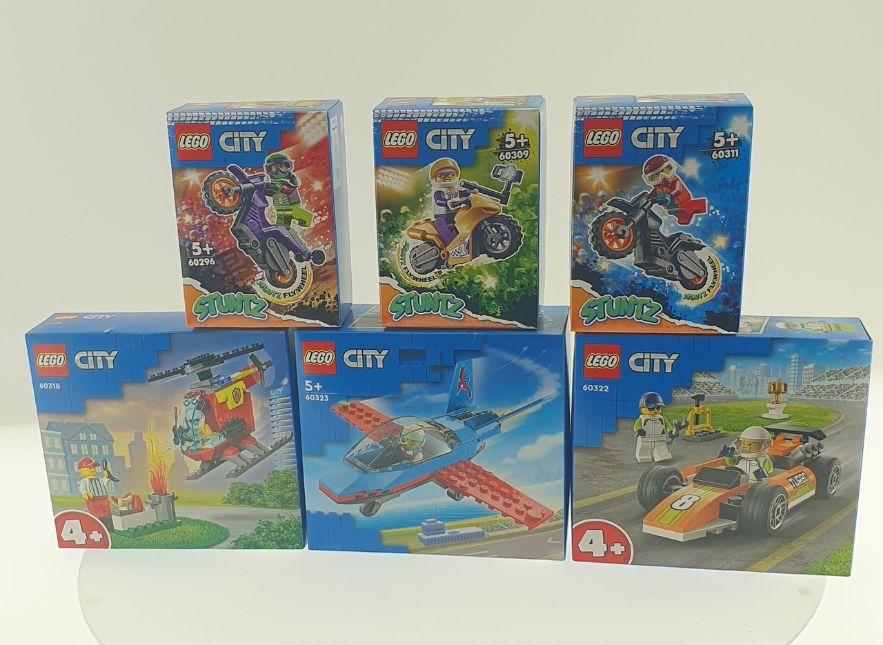 Fantastische Lego set (nr1) met 6 verschillende items Fantastische Lego set (nr1) met 6 verschillende items