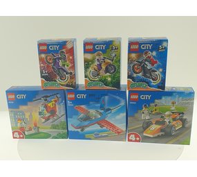 Fantastische Lego set (nr1) met 6 verschillende items Fantastische Lego set (nr1) met 6 verschillende items
