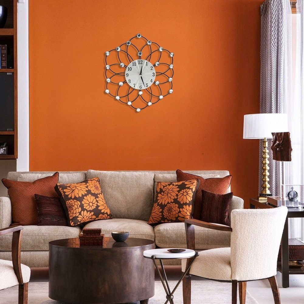 Merkloos Wandklok in bloemvorm - Zwart/Zilverkleur - 30 centimeter Merkloos Wandklok in bloemvorm - Zwart/Zilverkleur - 30 centimeter