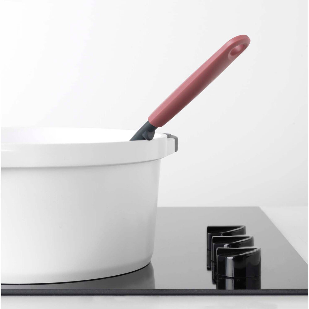 Brabantia Brabantia Tasty+ Opscheplepel plus Schraper - Grape Red Brabantia Brabantia Tasty+ Opscheplepel plus Schraper - Grape Red