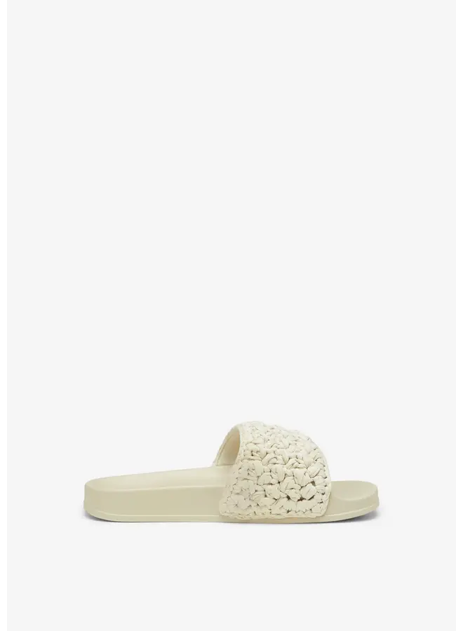 Slipper 40317841001628 Sand