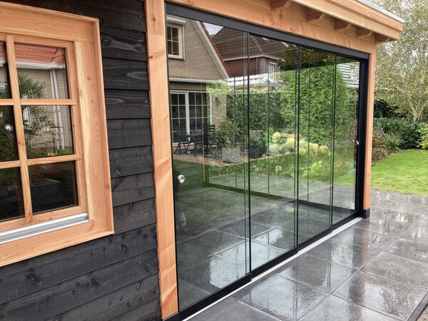 Glazen Schuifwand 6 spoor Glazen Schuifwand 6 spoor