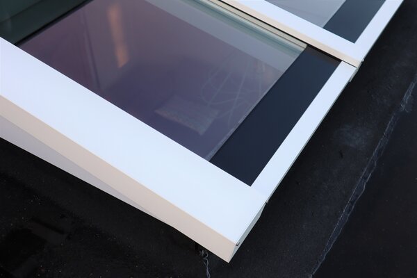 Pext Geïsoleerde Lichtstraat Lessenaarsdak Pext Geïsoleerde Lichtstraat Lessenaarsdak