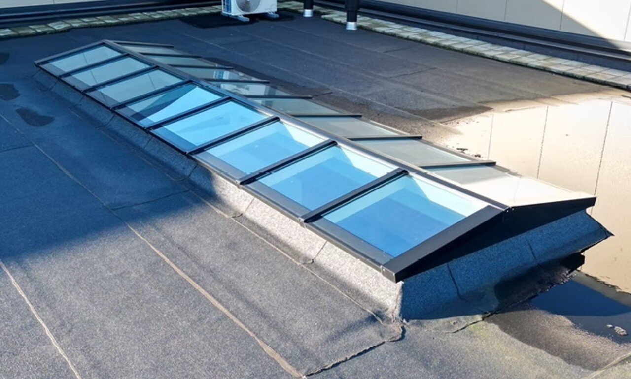 Pext Geïsoleerde Lichtstraat Zadeldak HR++