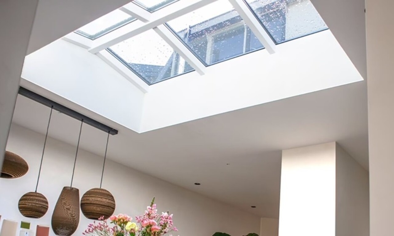 Pext Geïsoleerde Lichtstraat Zadeldak Pext Geïsoleerde Lichtstraat Zadeldak