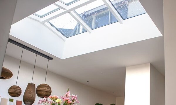 Pext Geïsoleerde Lichtstraat Zadeldak Pext Geïsoleerde Lichtstraat Zadeldak