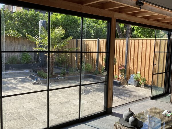 Steellook Glazen Schuifwand 6 spoor Steellook Glazen Schuifwand 6 spoor