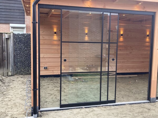 Steellook Glazen Schuifwand 2 spoor - 4 delig Steellook Glazen Schuifwand 2 spoor - 4 delig