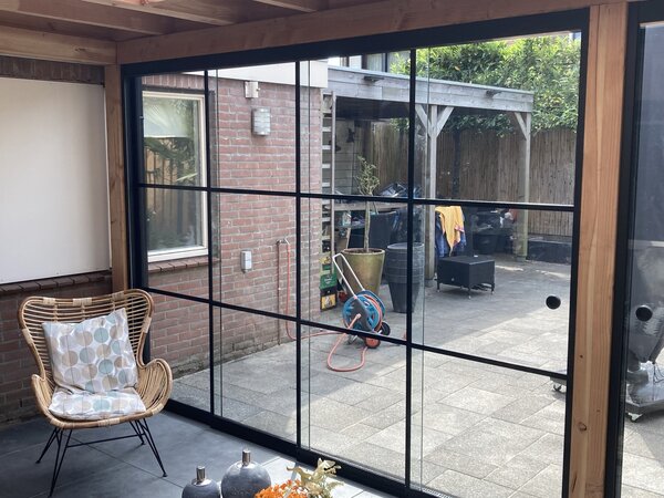 Steellook Glazen Schuifwand 2 spoor - 4 delig Steellook Glazen Schuifwand 2 spoor - 4 delig