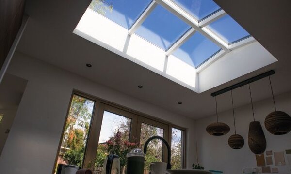 Pext Geïsoleerde Lichtstraat Zadeldak Pext Geïsoleerde Lichtstraat Zadeldak