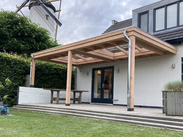 Overkapping met lichtstraat