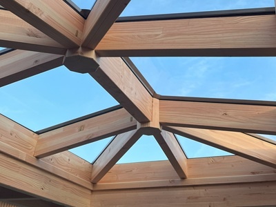 Lichtstraat schilddak zelfbouw