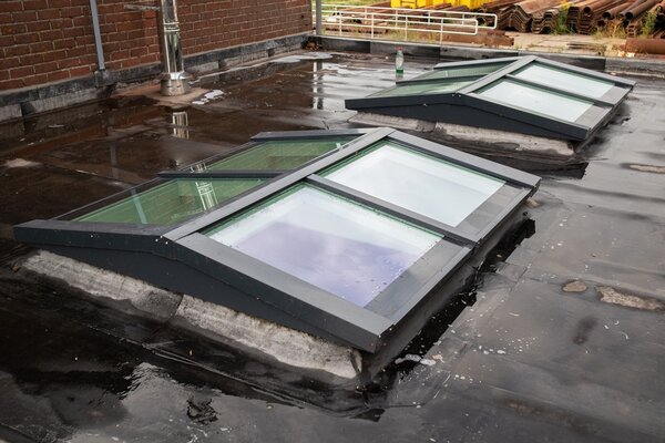 Pext Geïsoleerde Lichtstraat Zadeldak HR++