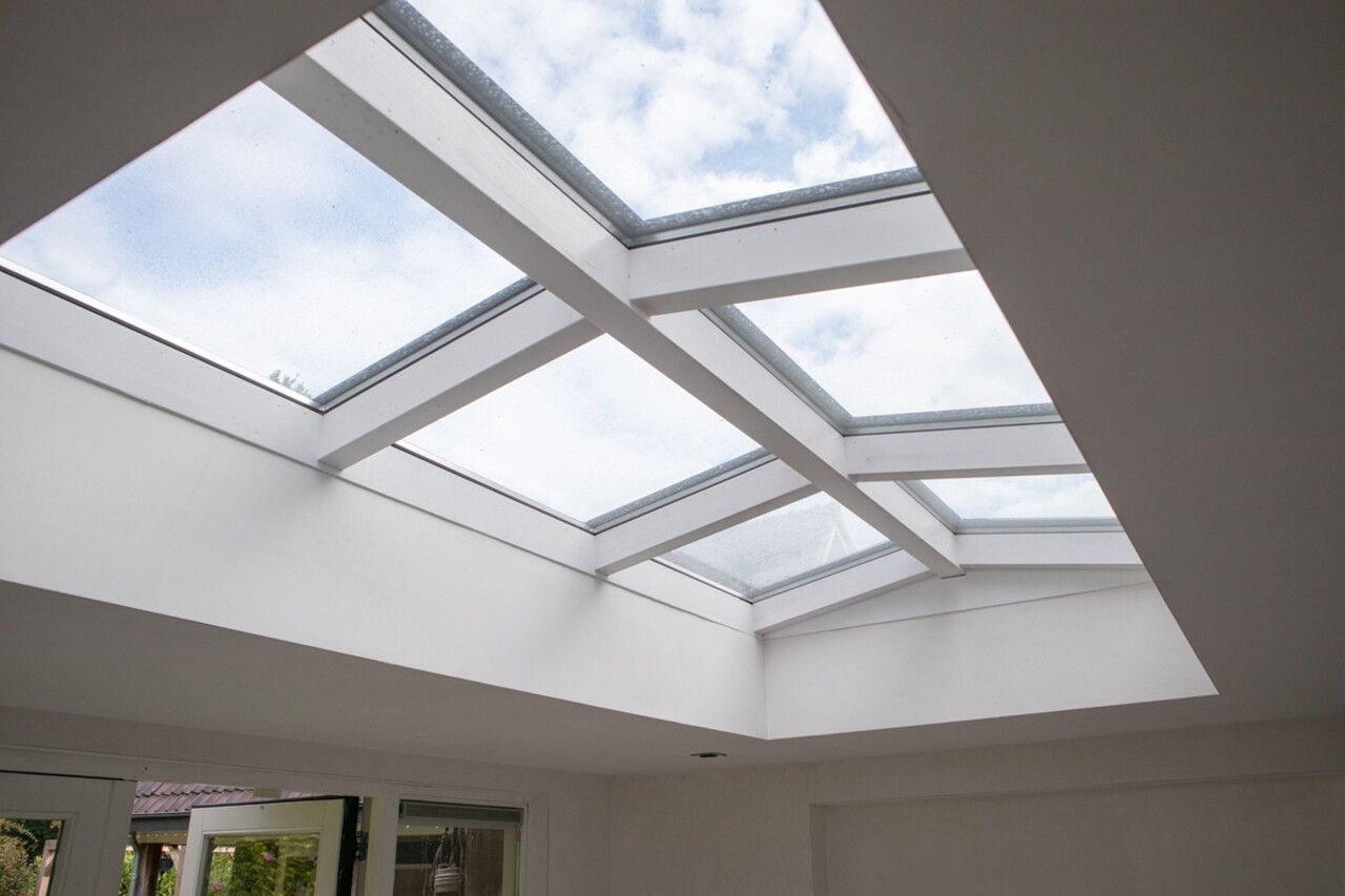 Pext Geïsoleerde Lichtstraat Zadeldak HR++