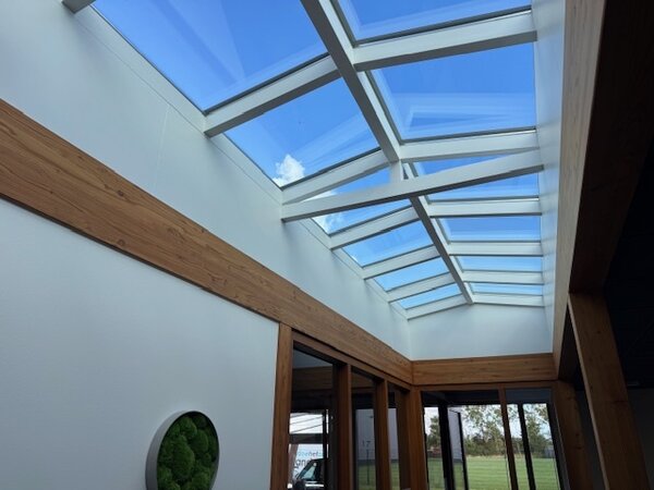 Pext Geïsoleerde Lichtstraat Zadeldak HR+++