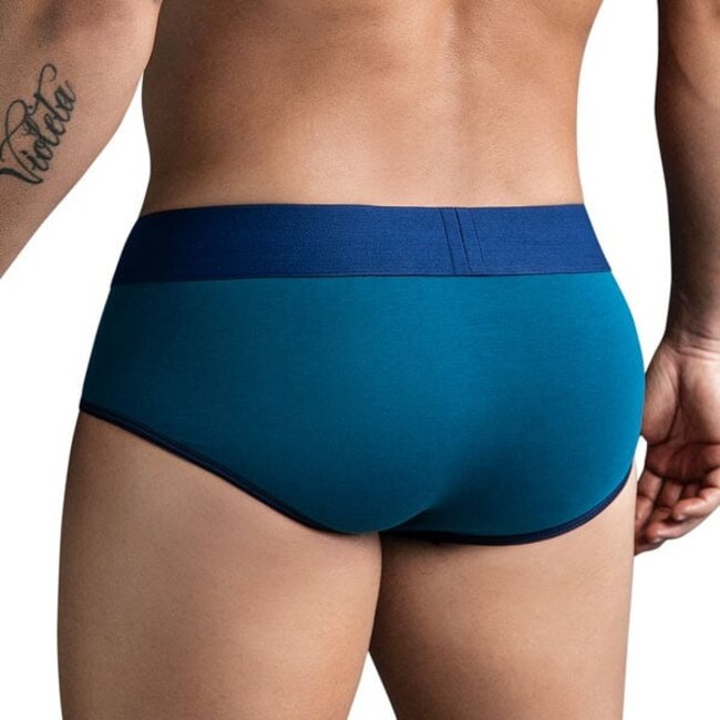 Clever spot<br />
  piping slip