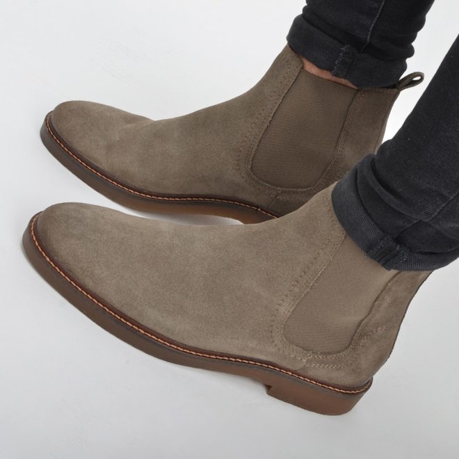 chelseaboots taupe