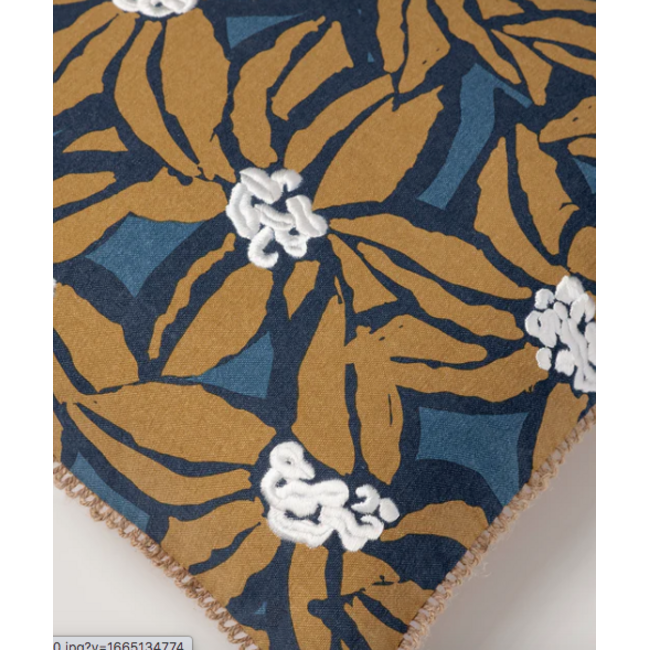 Palais Cushion michelle, navy and safari (50x50)
