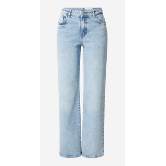 Noisy may Wide jeans
