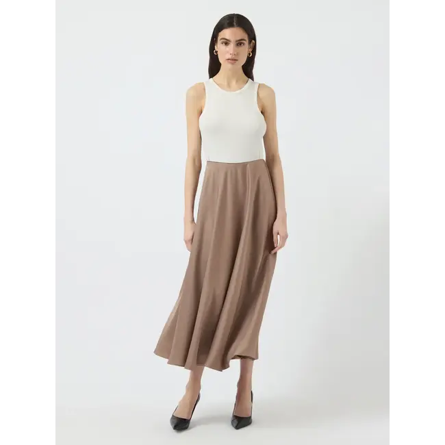 YAS lange rok in satijnlook