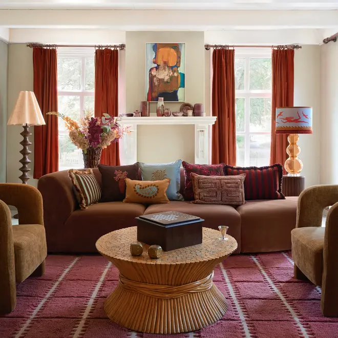 cushion jackie chocolate& coral